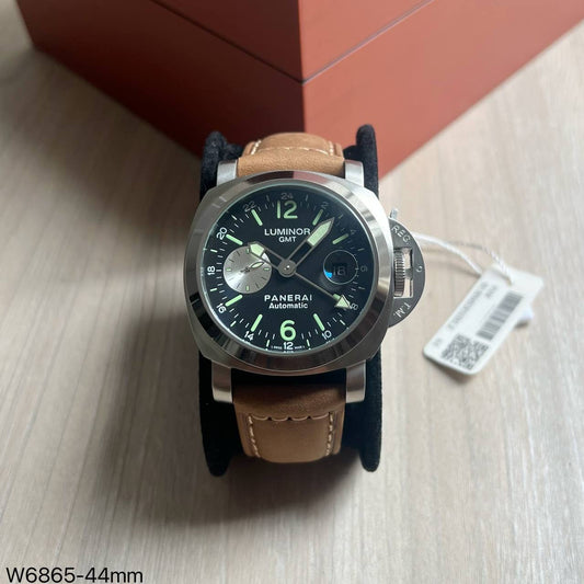 PANERAI LUMINOR GMT PRATA  COURO 44MM