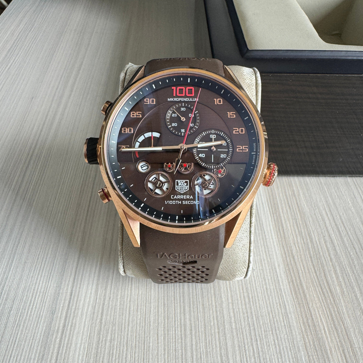 TAG HEUER CARRERA ROSE MARROM 46MM