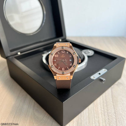 HUBLOT CLASSIC ROSE BRILHANTES 37MM FEMININO