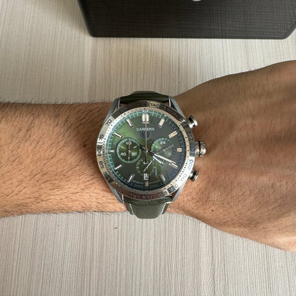 TAG HEUER CARRERA PRATA VERDE COURO 41MM