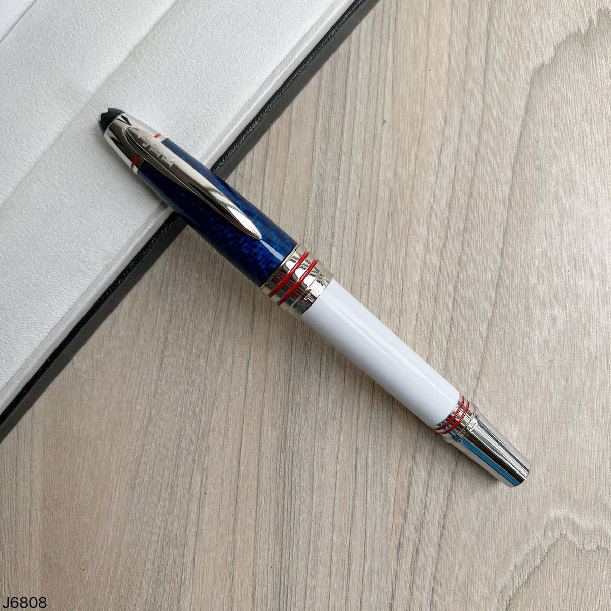 CANETA MONT BLANC BRANCO AZUL