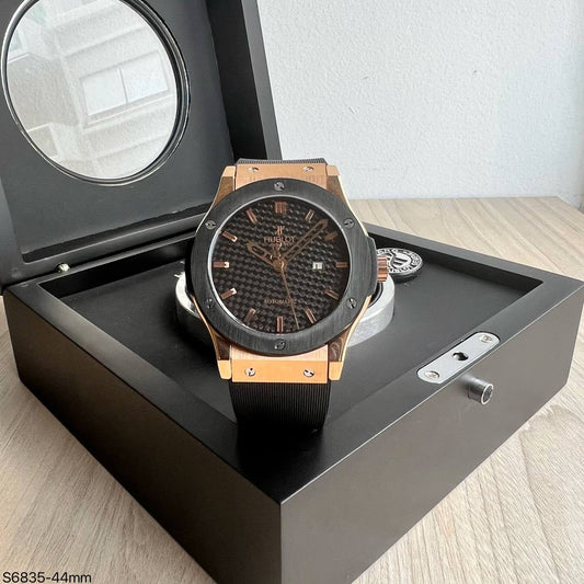 HUBLOT CLASSIC FUSION ROSE CARBON AUTOMÁTICO 44MM