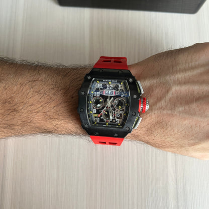 RICHARD MILLE PRETO VERMELHO 47MM
