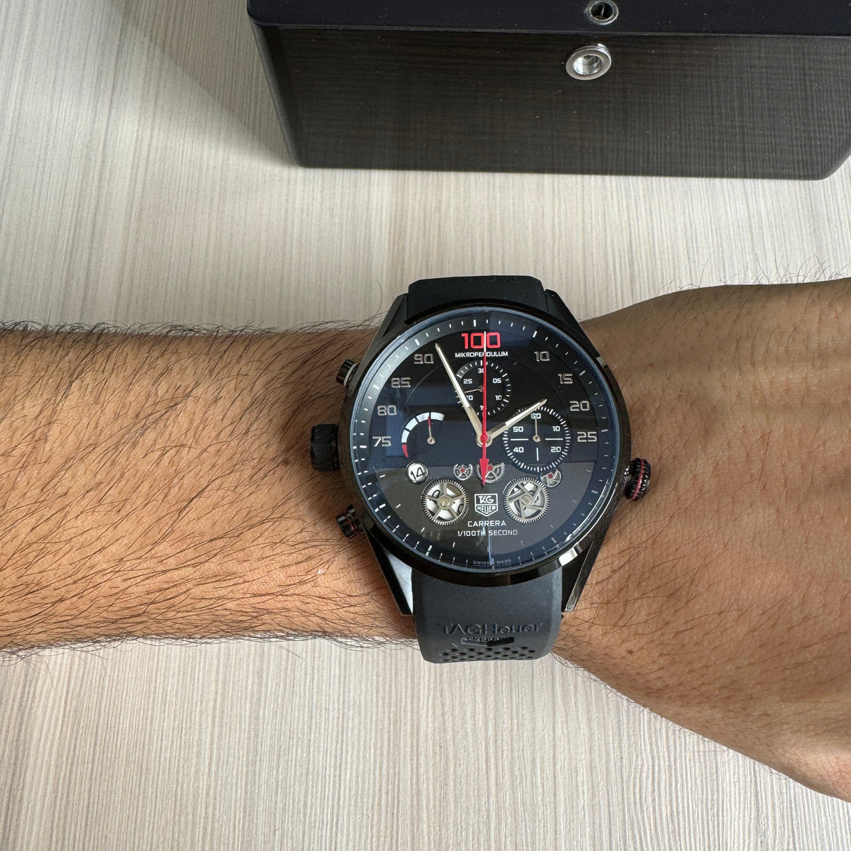 TAG HEUER CARRERA PRETO 46MM
