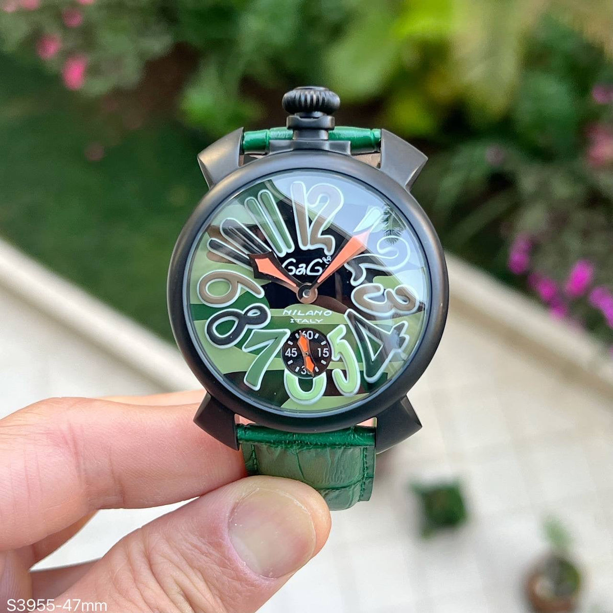GAGA MILANO PRETO VERDE COURO 47MM