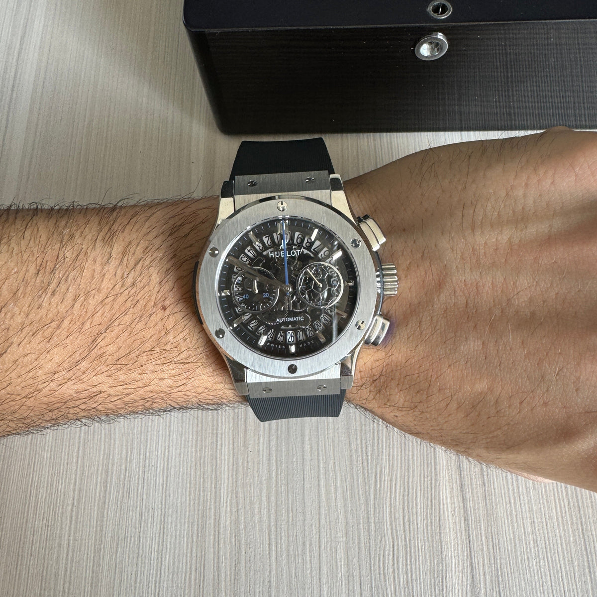 HUBLOT CLASSIC FUSION CINZA 42MM