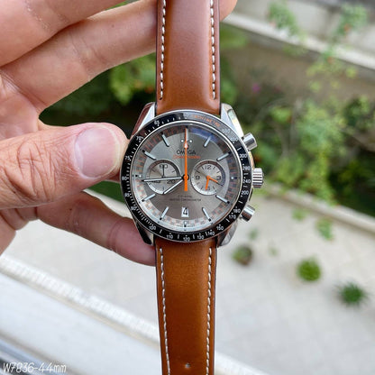 OMEGA SPEEDMASTER PRATA COURO 44MM