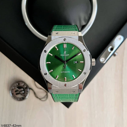 HUBLOT CLASSIC FUSION PRATA VERDE COURO AUTOMÁTICO 44MM