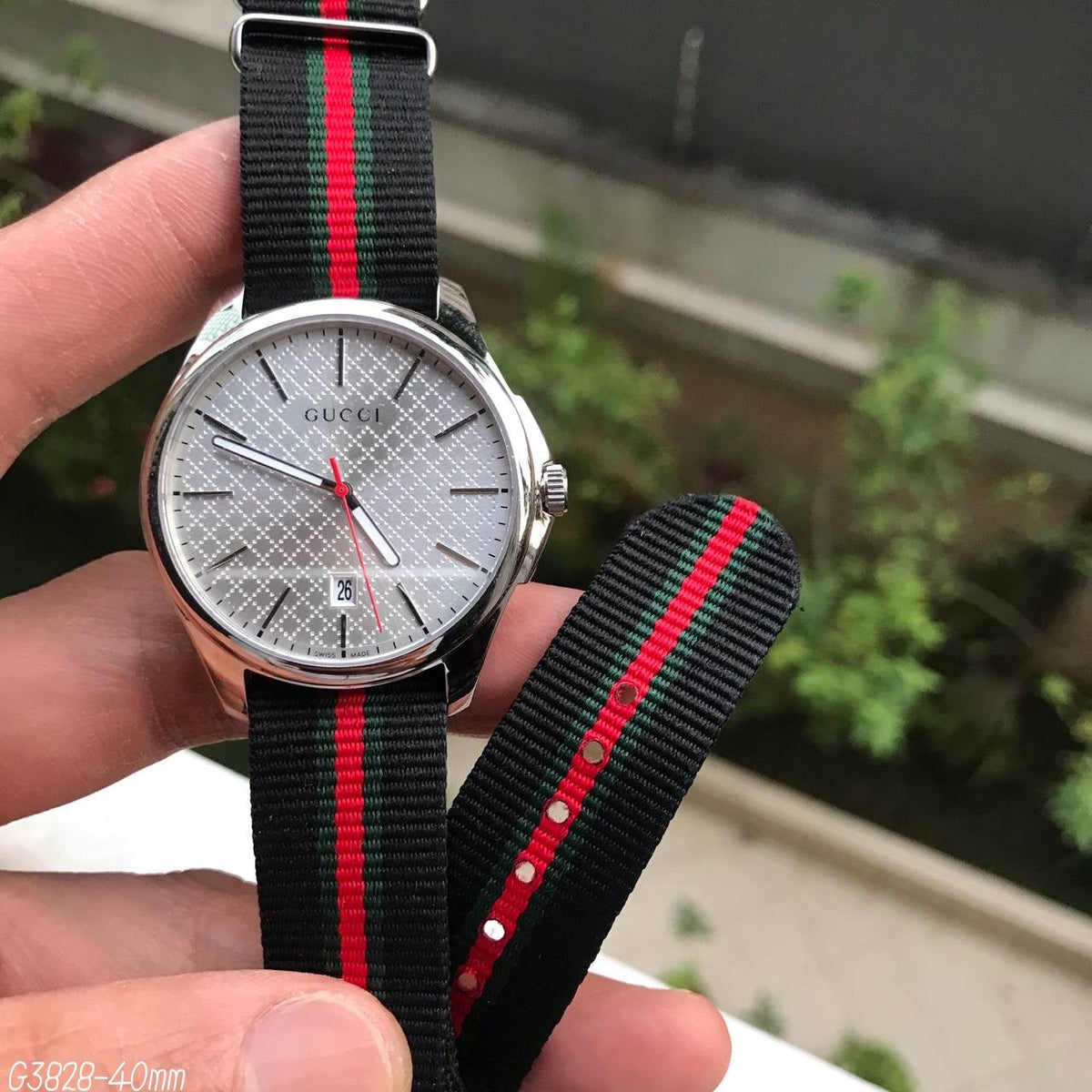 GUCCI PRATA BRANCO PULSEIRA NYLON 39MM