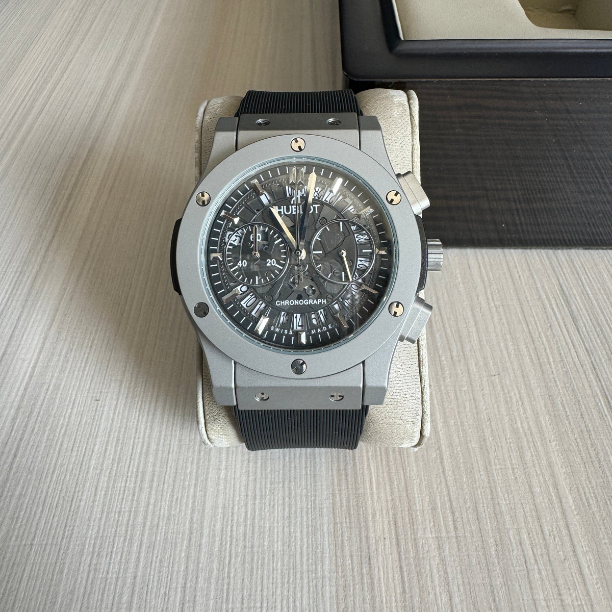 HUBLOT CLASSIC FUSION CINZA 42MM