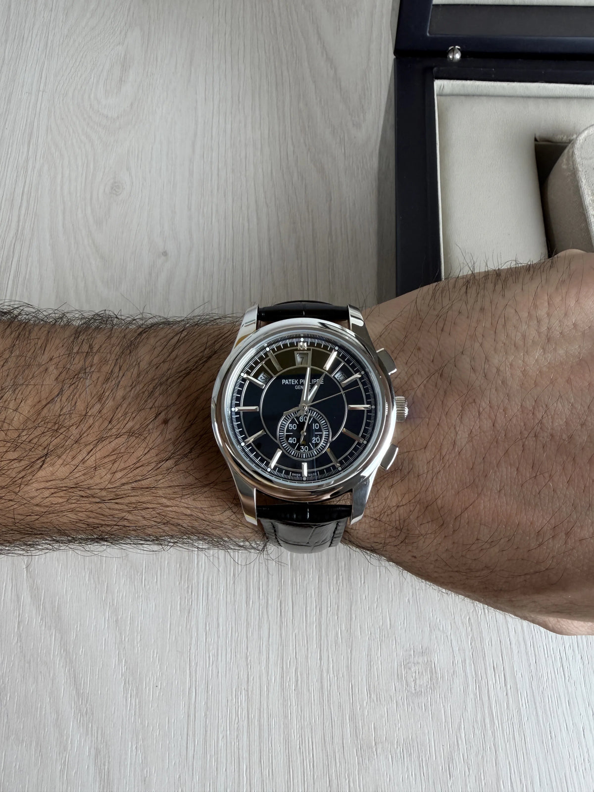 PATEK PHILIPPE ANNUAL CALENDAR PRATA PRETO AUTOMATICO 40MM