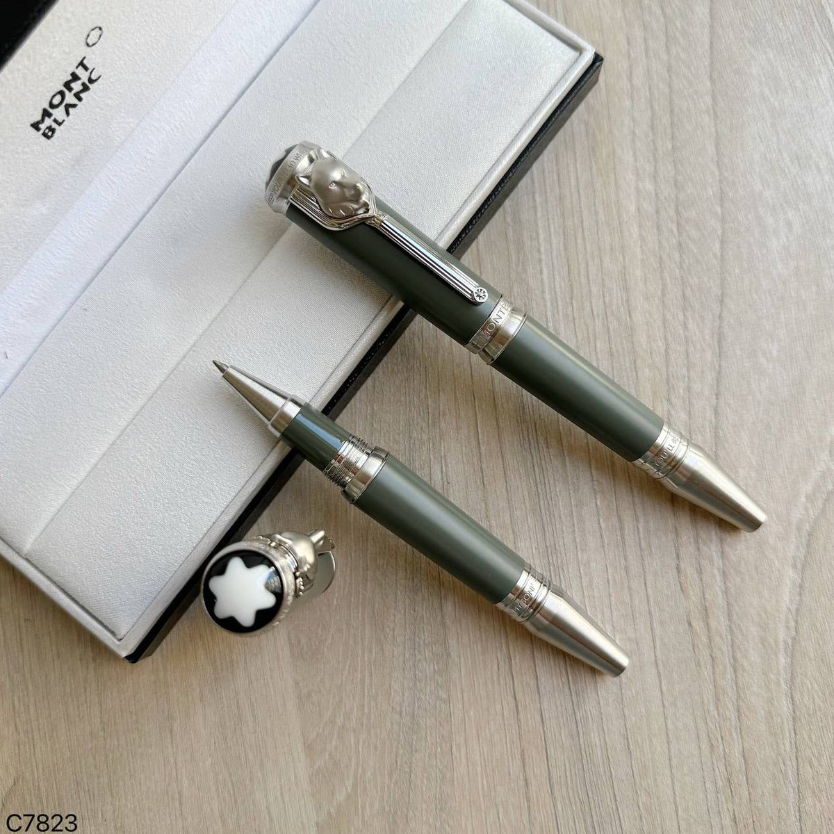 CANETA MONT BLANC VERDE PRATA