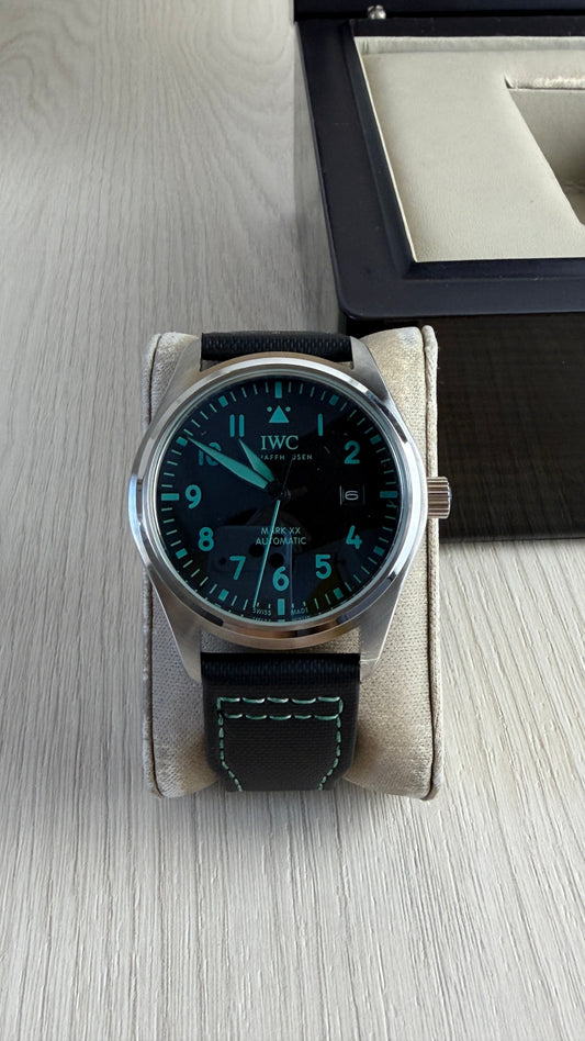 IWC  PRATA COURO AUTOMÁTICO 41MM