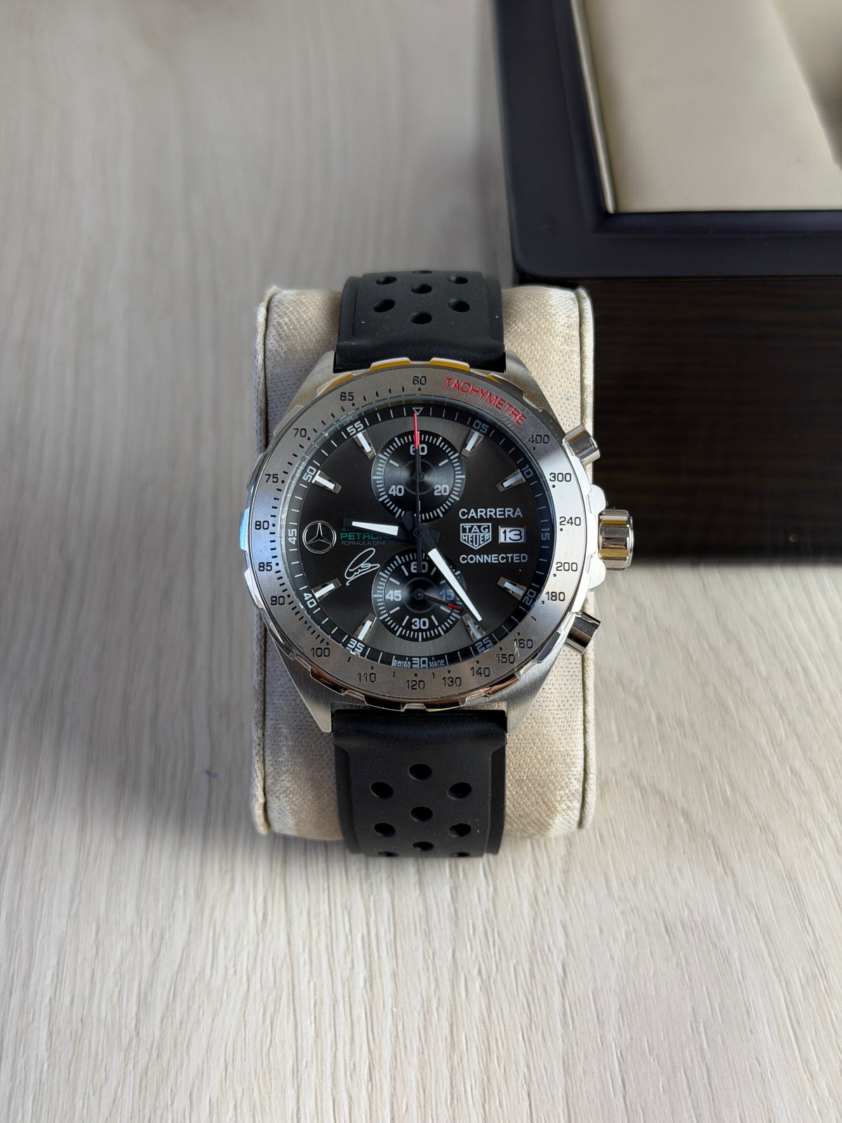 TAG HEUER CARRERA AMG PRATA CINZA 43MM