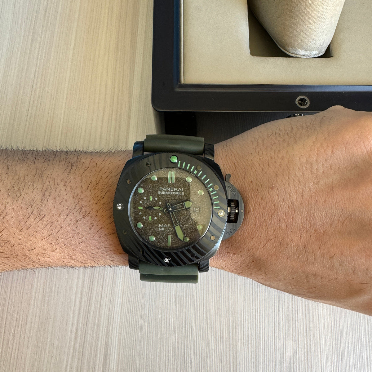 PANERAI SUBMERSIBLE MARINA MILITARE  PRETO VERDE 47MM