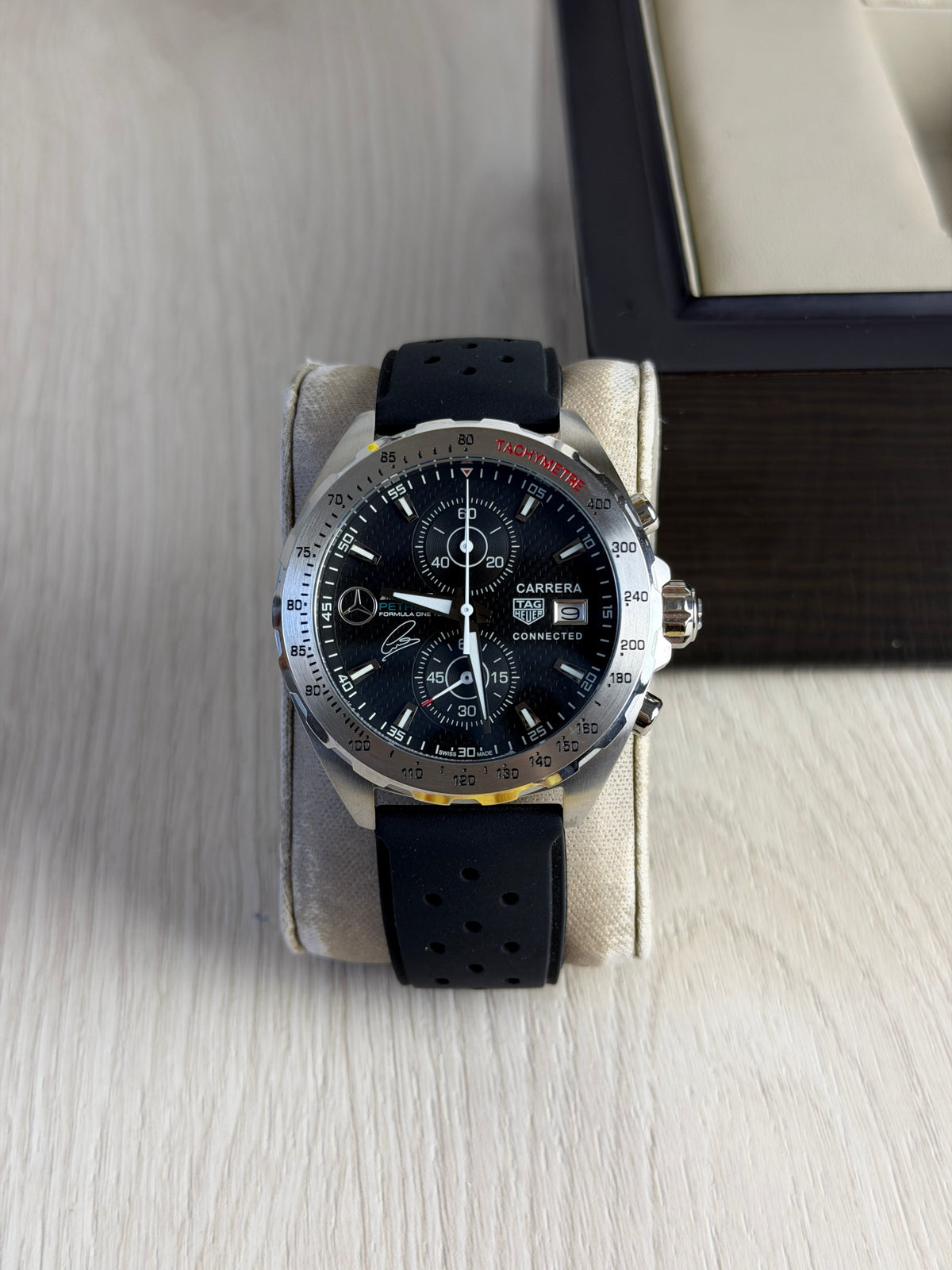TAG HEUER CARRERA AMG PRATA PRETO 43MM