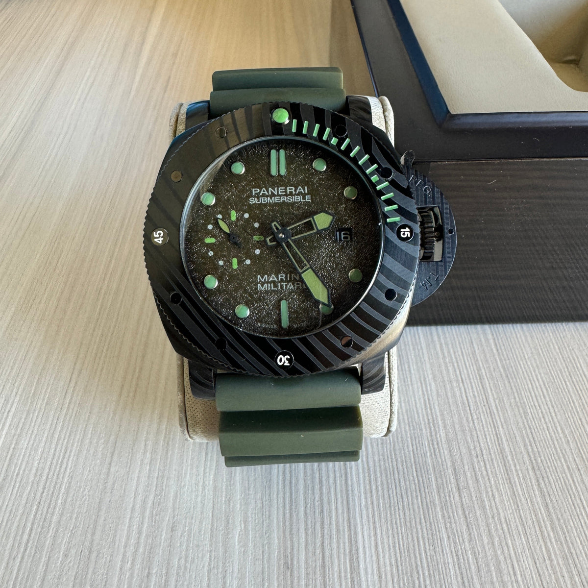 PANERAI SUBMERSIBLE MARINA MILITARE  PRETO VERDE 47MM