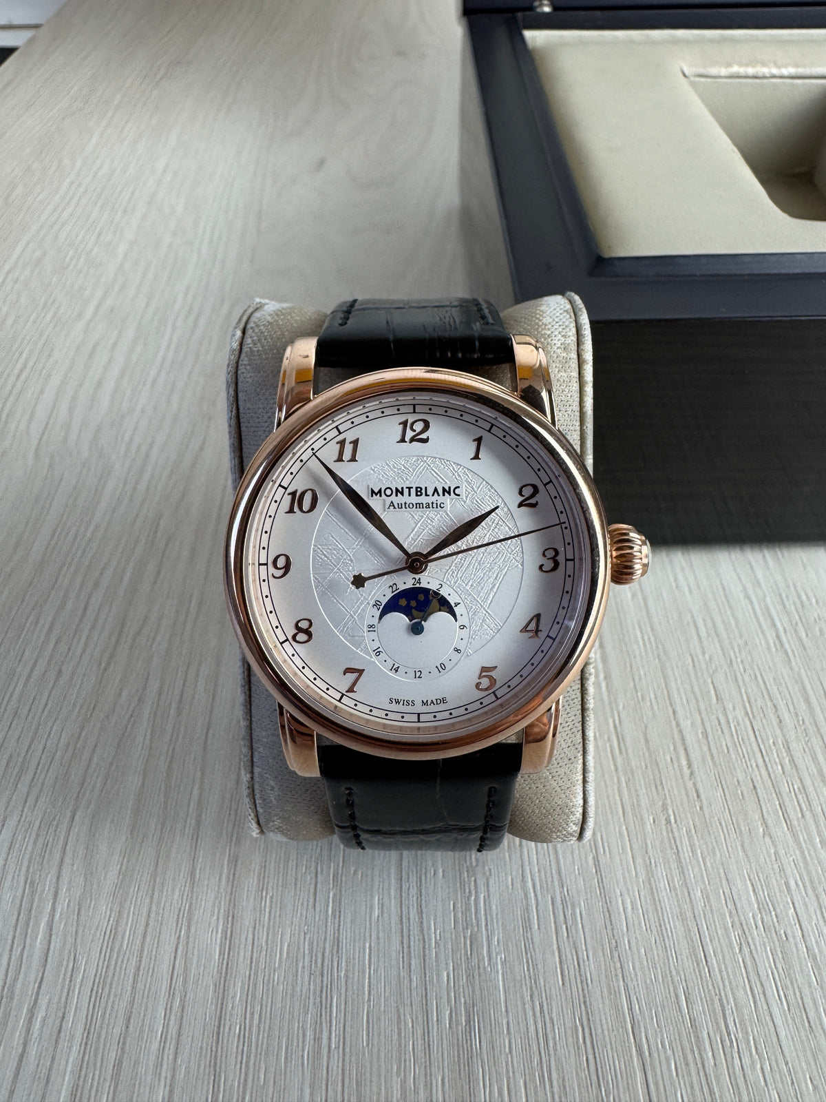 MONT BLANC ROSE COURO AUTOMÁTICO 42MM