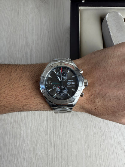 TAG HEUER CARRERA AMG PRATA CINZA 43MM