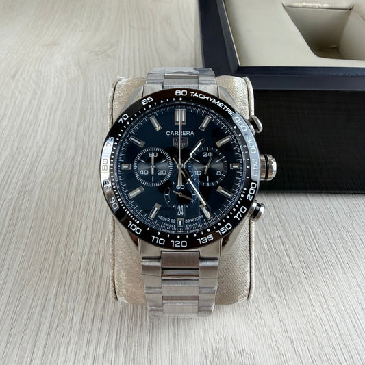 TAG HEUER CARRERA PRATA PRETO 44MM