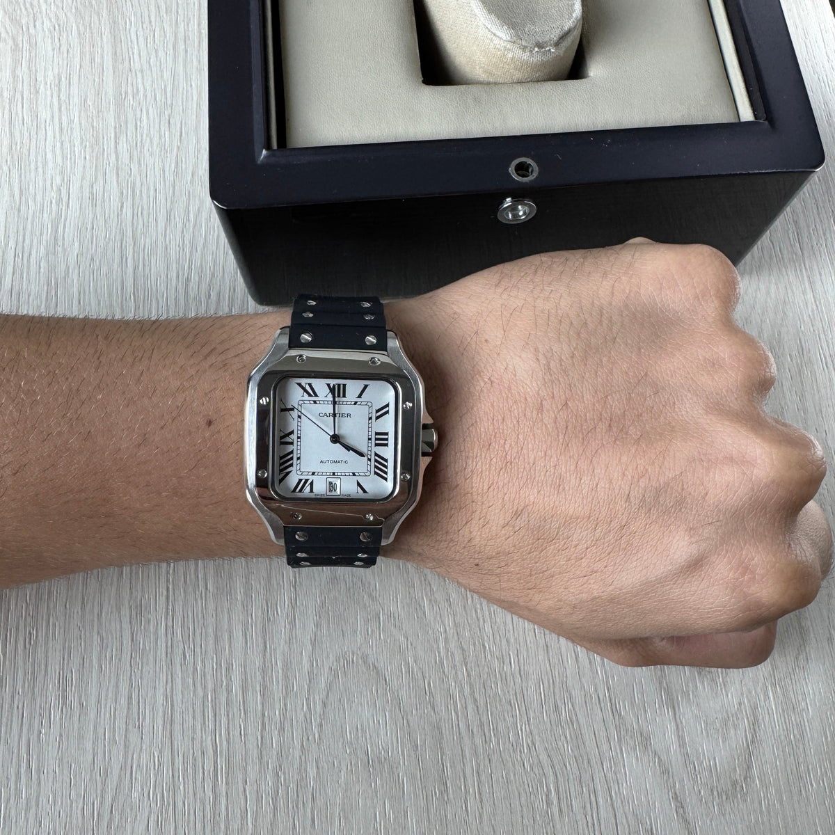 CARTIER SANTOS PRATA PRETO 40MM X 47MM