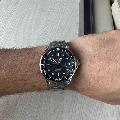 OMEGA SEAMASTER 007 PRETO 42MM