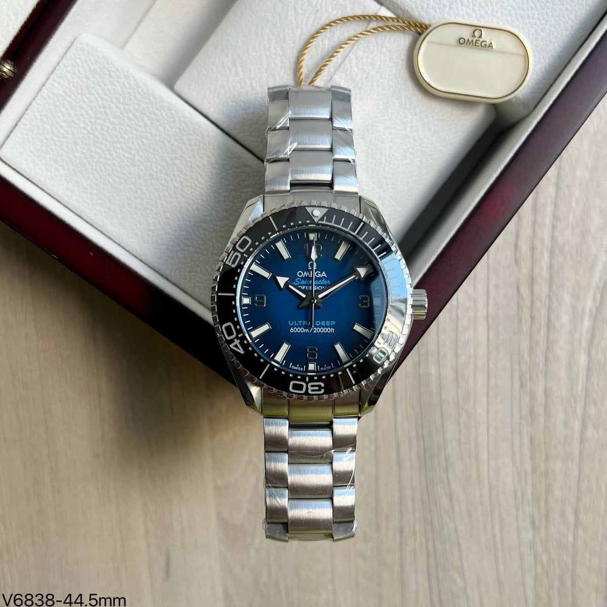OMEGA SEAMASTER ULTRA DEEP AZUL 45MM