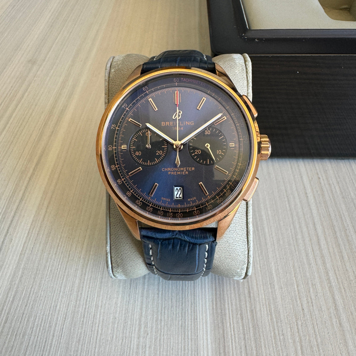 BREITLING PREMIER ROSE AZUL COURO 43MM