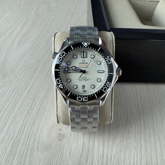 OMEGA SEAMASTER DIVER BRANCO 42MM