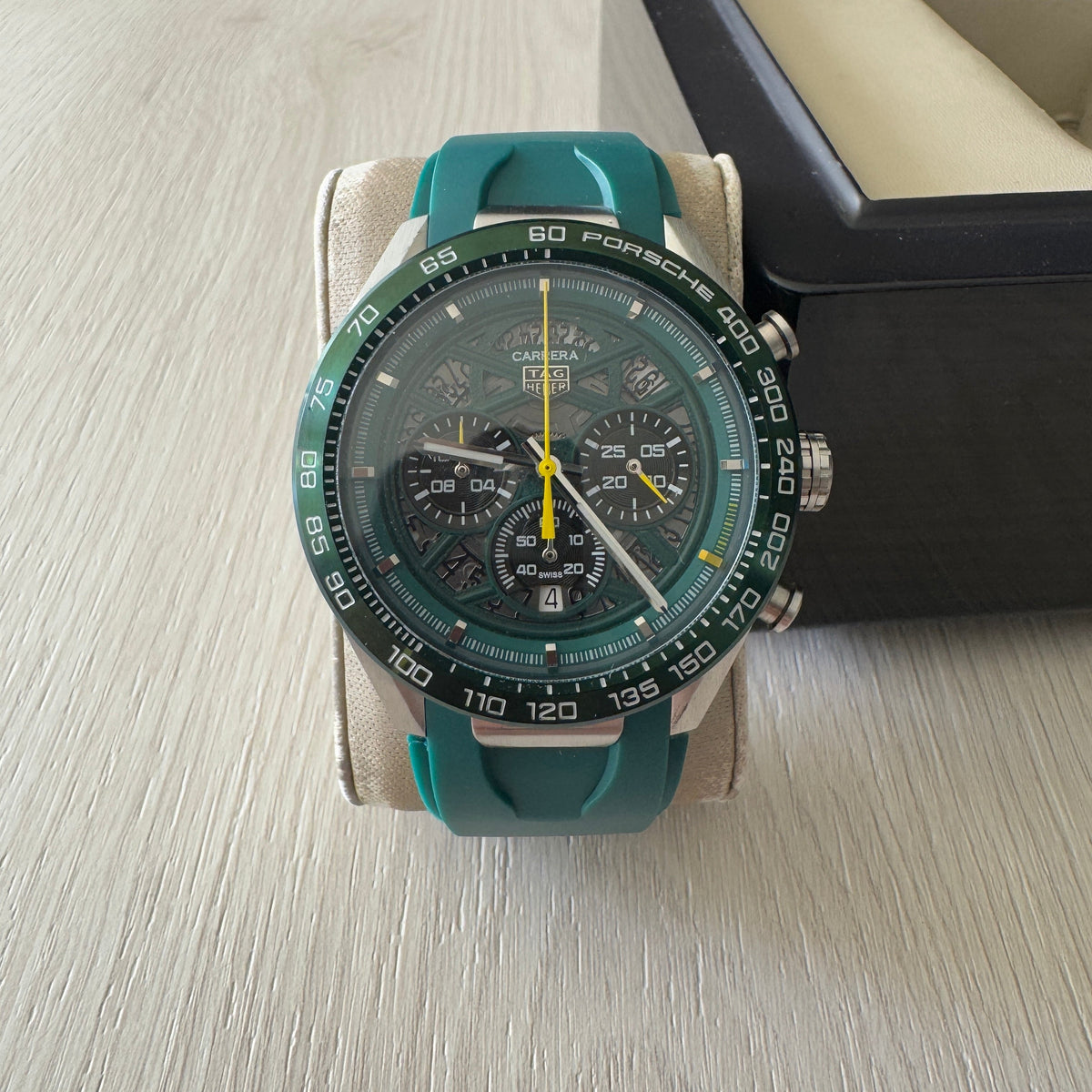 TAG HEUER PORSCHE PRATA VERDE 43MM