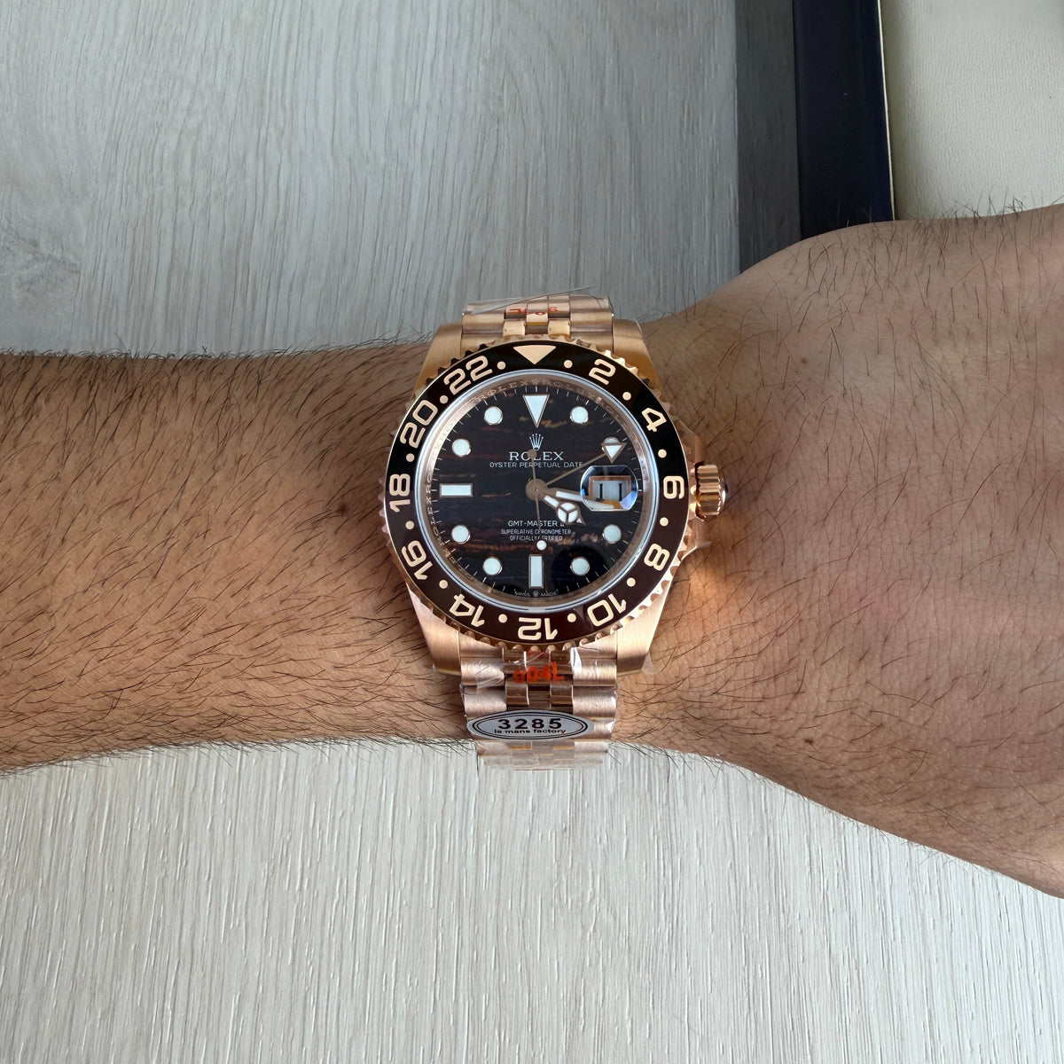 ROLEX GMT MASTER II ROSE JUBILEU 40MM
