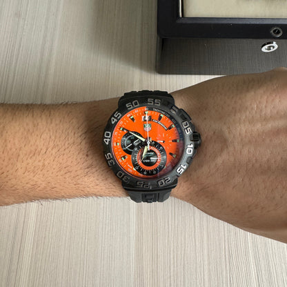 TAG HEUER F1 FORMULA 1 PRETO LARANJA 44MM