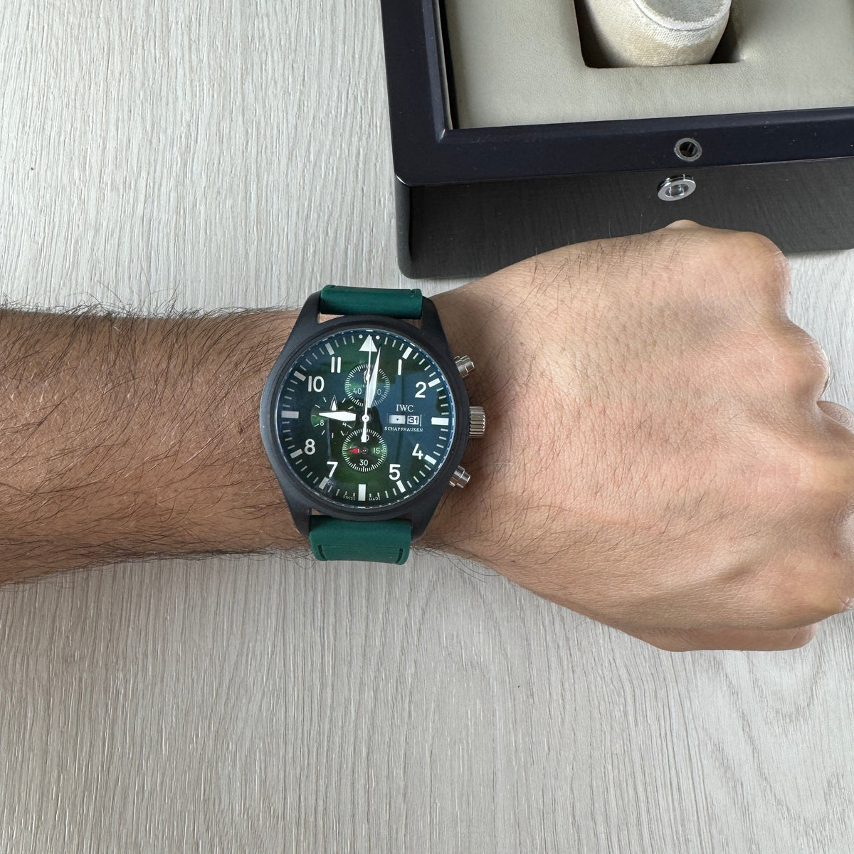 IWC PILOT TOP GUN PRETO VERDE 44M